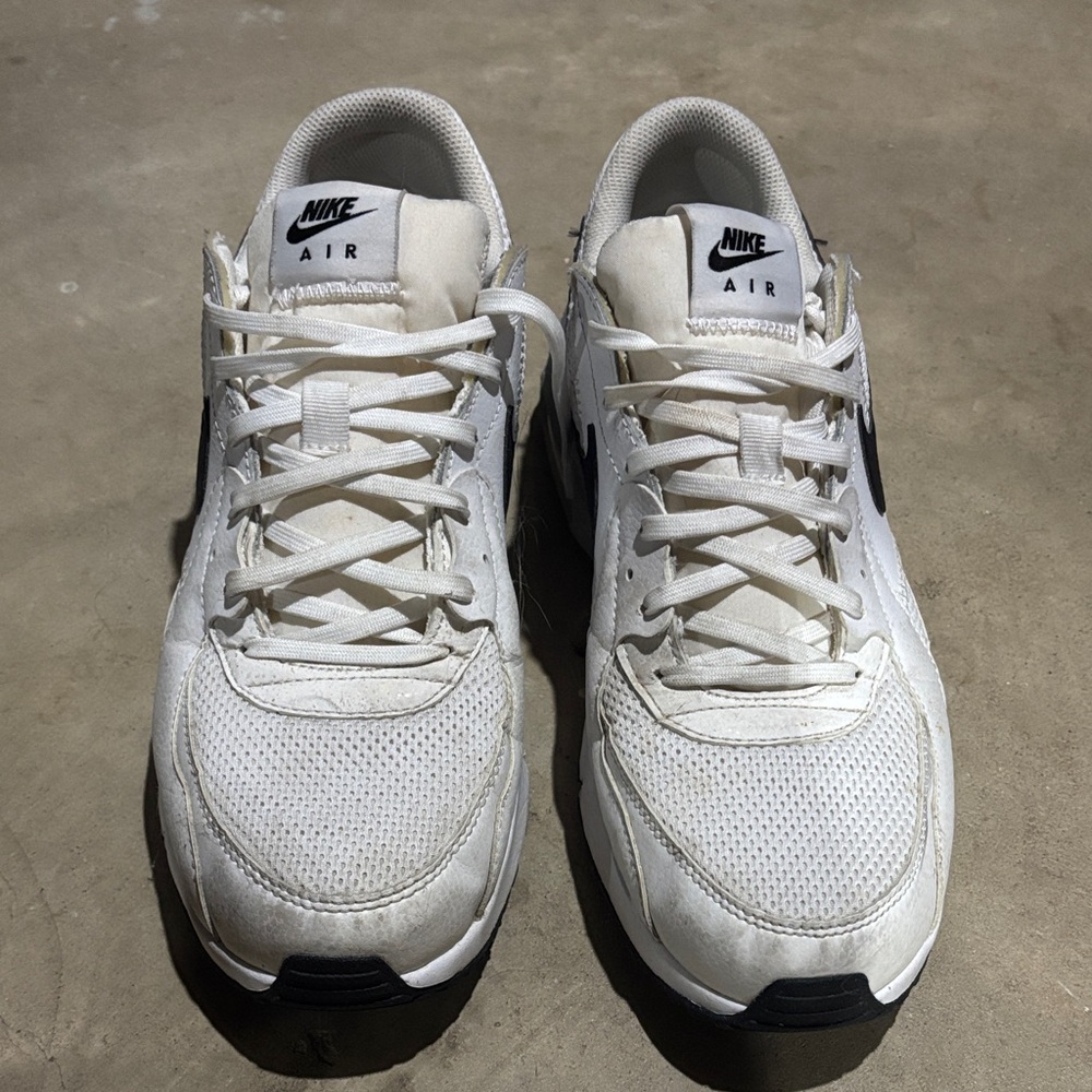 Nike Air Max White and Black Sneakers